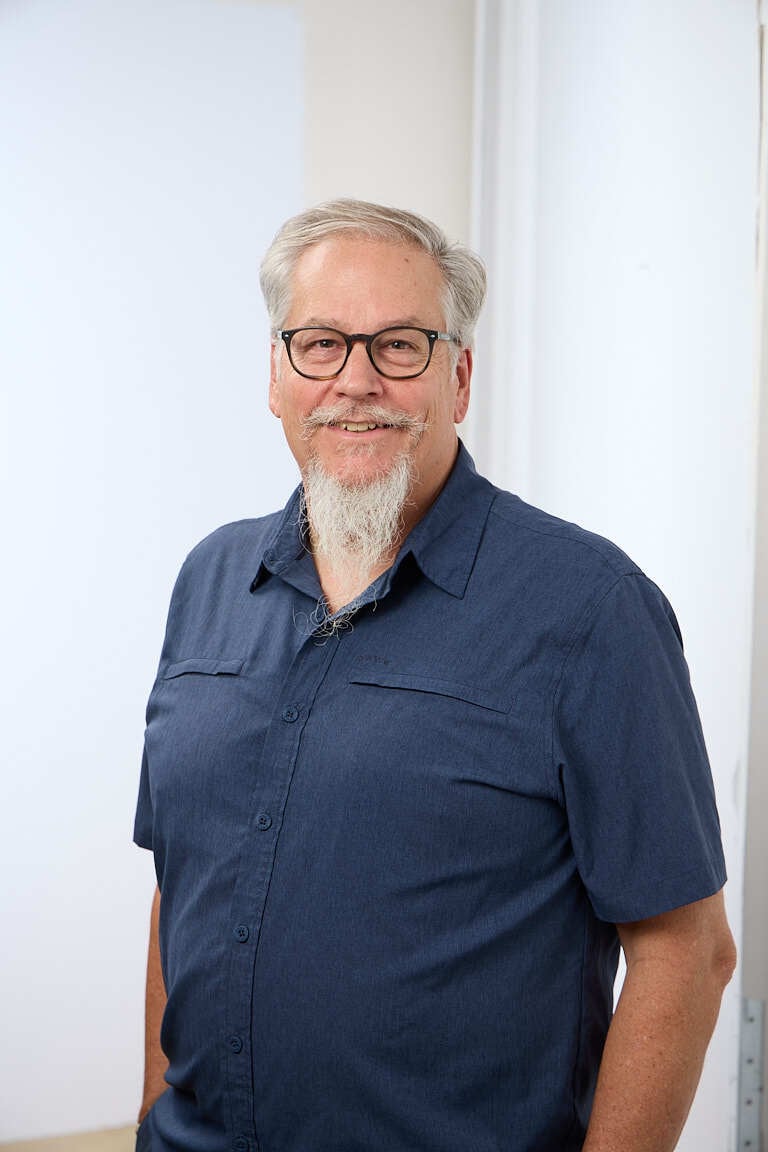 Ed Marsh, manufacturing revenue growth advisor, in a casual button-up shirt